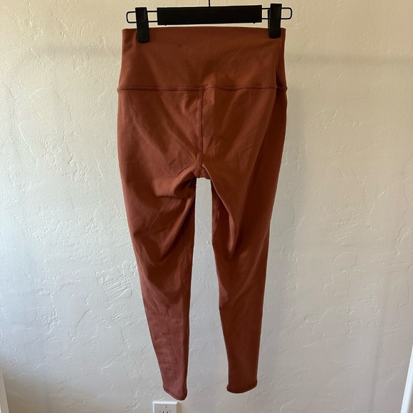 ALO HIGH RISE RUST FULL LENGTH LEGGING - Picture 3 of 4
